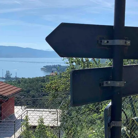 La Magia Nel Borgo Fezzano (Liguria)